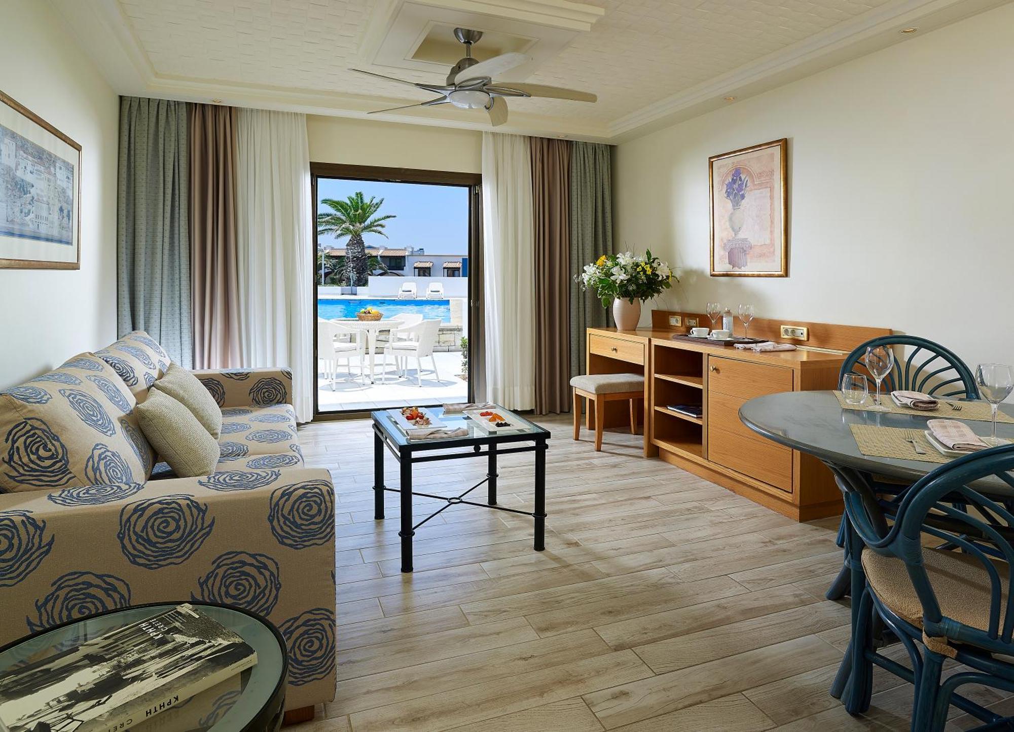 Knossos Royal Hotel Hersonissos  Bagian luar foto